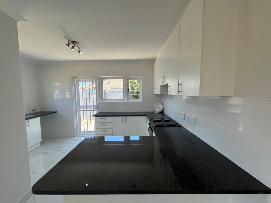To Let 3 Bedroom Property for Rent in Milnerton Ridge Western Cape